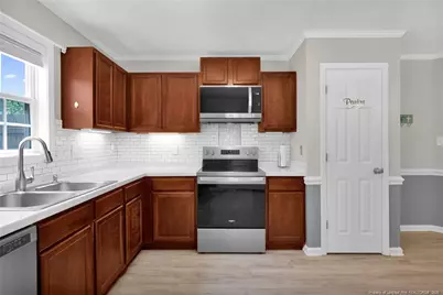 3698 Pioneer Drive, Hope Mills, NC 28348 - Photo 14