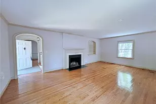 121 Magnolia Ave, Fayetteville, NC 28305 - Photo 4
