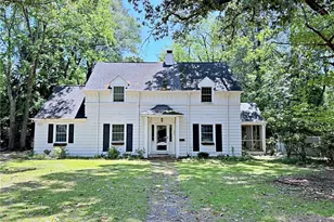 121 Magnolia Ave, Fayetteville, NC 28305 - Photo 1