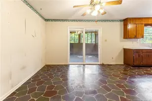 5466 Maplewood Ct, Fayetteville, NC 28314 - Photo 12
