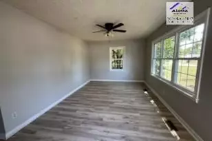 3918 Donna St, Fayetteville, NC 28306 - Photo 2