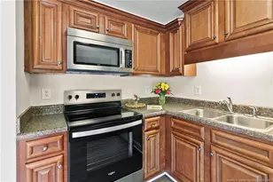 98 White Oak Cir, Sanford, NC 27332 - Photo 18