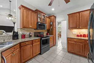 604 Adair St, Fayetteville, NC 28303 - Photo 12