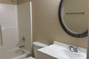3374 Galleria Dr, Fayetteville, NC 28303 - Photo 10