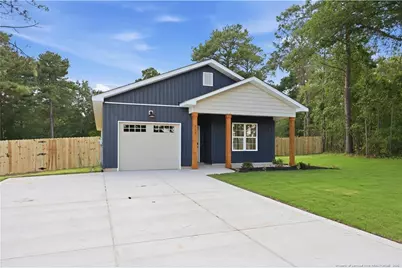 312 Scurlock Court, Raeford, NC 28376 - Photo 2