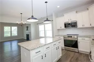 1721 Stackhouse Dr, Fayetteville, NC 28314 - Photo 14
