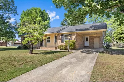 1208 Wentworth Place, Fayetteville, NC 28304 - Photo 2