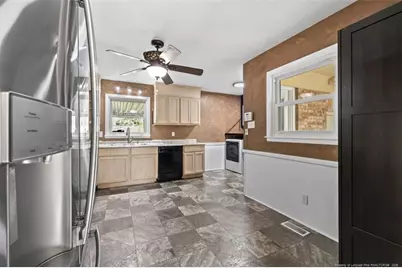 1208 Wentworth Place, Fayetteville, NC 28304 - Photo 10