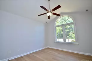 2170 Cora Dr, Hope Mills, NC 28348 - Photo 16