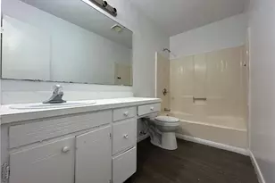 6324 Marykirk Dr, Fayetteville, NC 28304 - Photo 8