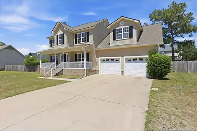 203 Kristin Avenue, Spring Lake, NC 28390 - Photo 2
