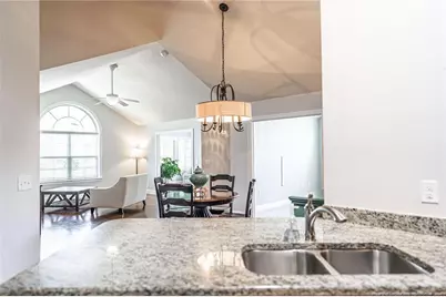 107 W Chelsea Court, Southern Pines, NC 28387 - Photo 8