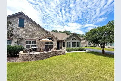 107 W Chelsea Court, Southern Pines, NC 28387 - Photo 2