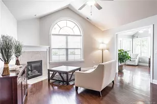 107 W Chelsea Ct, Southern Pines, NC 28387 - Photo 10