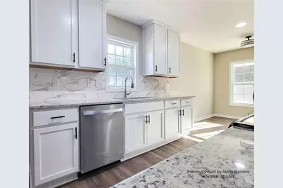 973 Martin Road, Saint Pauls, NC 28384 - Photo 4