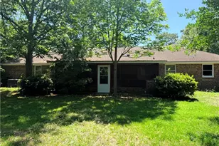 425 Dunmore Rd, Fayetteville, NC 28303 - Photo 16