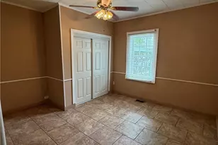 1123 Merkle Ln, Clinton, NC 28328 - Photo 10