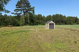 4339 Saddletree Rd, Lumberton, NC 28360 - Photo 2