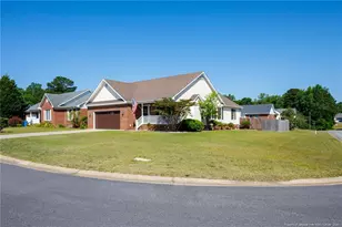 504 Foxdenton Pl, Fayetteville, NC 28303 - Photo 2