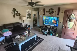 311 Glen Canyon Dr, Fayetteville, NC 28303 - Photo 2