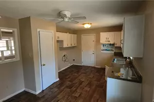 311 Glen Canyon Dr, Fayetteville, NC 28303 - Photo 16