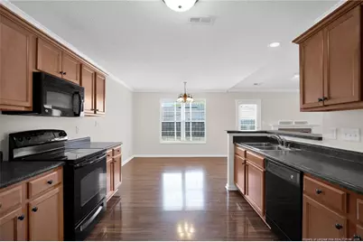 1421 Avoncroft Drive, Fayetteville, NC 28306 - Photo 14