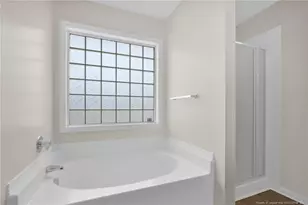 1421 Avoncroft Dr, Fayetteville, NC 28306 - Photo 20