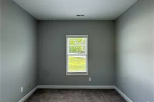 128 Nairn St, Fayetteville, NC 28311 - Photo 18