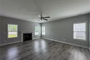 128 Nairn St, Fayetteville, NC 28311 - Photo 10