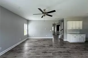128 Nairn St, Fayetteville, NC 28311 - Photo 12