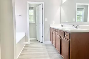 1523 Rough Rider Ln, Parkton, NC 28371 - Photo 30