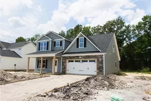 4824 Danastas Ave, Hope Mills, NC 28348 - Photo 2