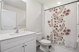 211 Grove Ln, Goldsboro, NC 27534 - Photo 6