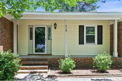 2109 Hollyridge Place, Fayetteville, NC 28304 - Photo 4