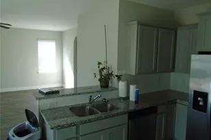 2240 Mannington Dr, Fayetteville, NC 28306 - Photo 8