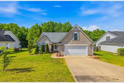 7736 Redwood Avenue, Fayetteville, NC 28314 - Photo 2