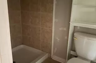 1404 Valencia Dr, Fayetteville, NC 28303 - Photo 20