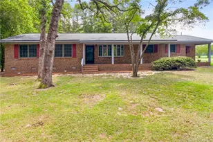 300 Par Ln, Lumber Bridge, NC 28357 - Photo 42
