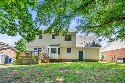 529 Old Farm Road, Fayetteville, NC 28314 - Photo 2