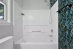 529 Old Farm Rd, Fayetteville, NC 28314 - Photo 34