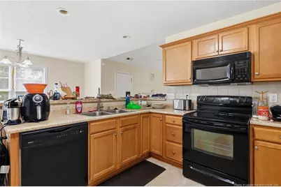 2528 Crumpler Drive, Hope Mills, NC 28348 - Photo 12