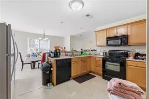 2528 Crumpler Dr, Hope Mills, NC 28348 - Photo 10
