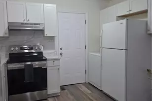 1125 Oakwood St, Fayetteville, NC 28303 - Photo 8