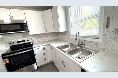 110 W Sunset Drive, Red Springs, NC 28377 - Photo 6