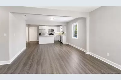 110 W Sunset Drive, Red Springs, NC 28377 - Photo 2