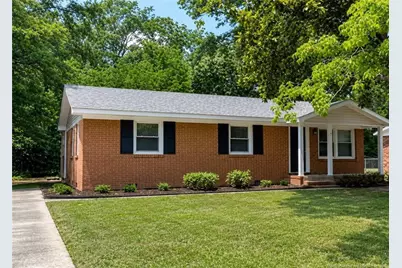 110 W Sunset Drive, Red Springs, NC 28377 - Photo 1