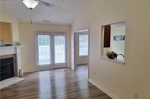 3681 Pioneer Dr, Hope Mills, NC 28348 - Photo 4