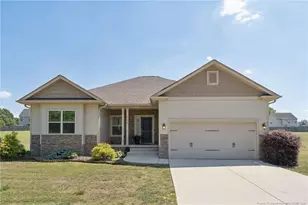 220 Glendale Cir, Sanford, NC 27332 - Photo 1