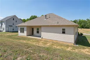 220 Glendale Cir, Sanford, NC 27332 - Photo 4