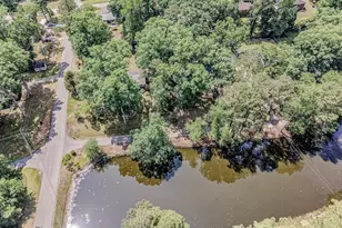 2107 S Shoreline Dr, Sanford, NC 27330 - Photo 2